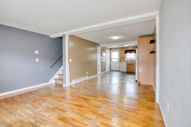 Building Photo - 53 Hiltbrand Rd