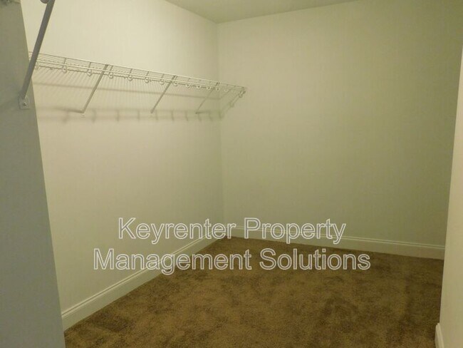 Building Photo - 34 Enchanted View Cir