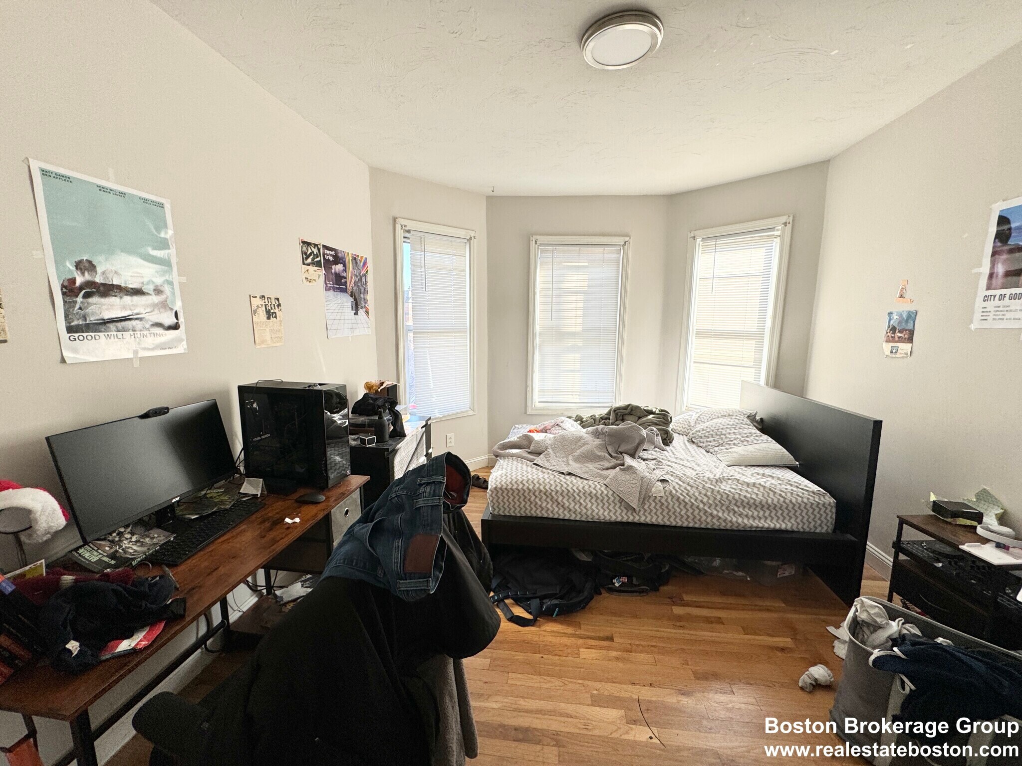 Building Photo - 731 Parker St