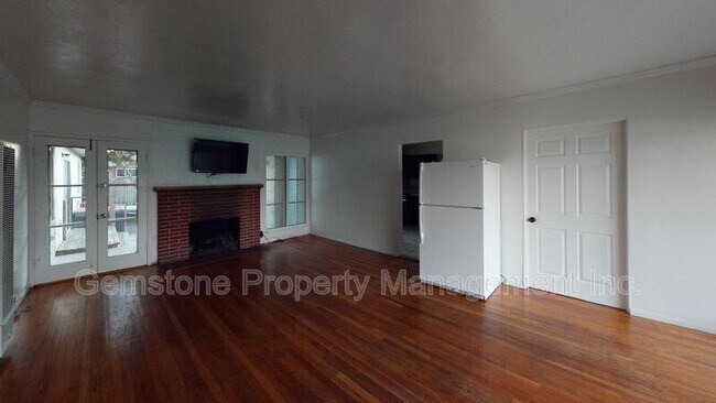 Building Photo - 4938 Art St