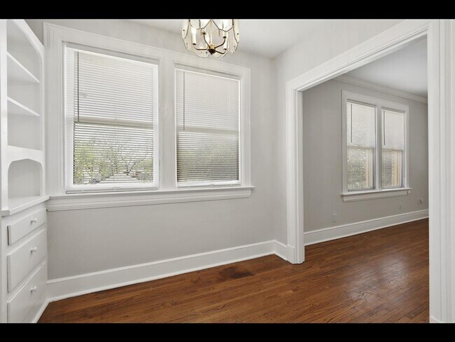 Building Photo - 6000 Velasco Ave