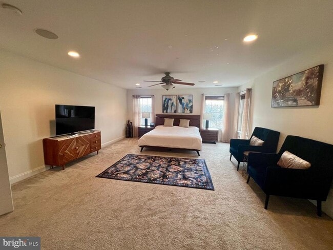 Building Photo - 101 Richards Way