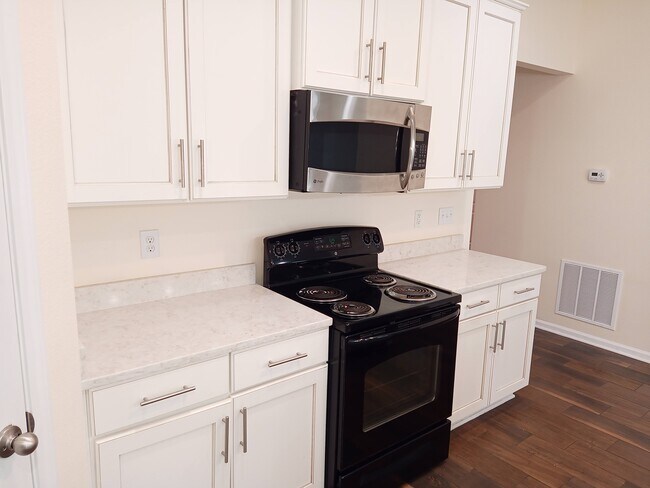 Building Photo - 434 Shetland Dr