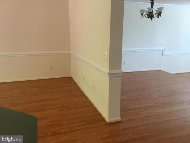 Building Photo - 5271 Ballycastle Cir