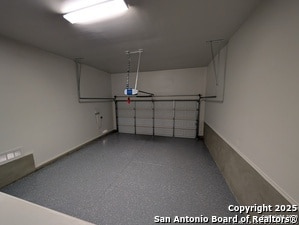 Building Photo - 1326 Crow Ct