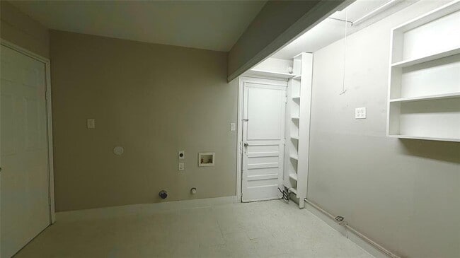 Building Photo - 519 Shaver St
