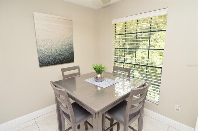 Building Photo - 8752 Mallard Reserve Dr
