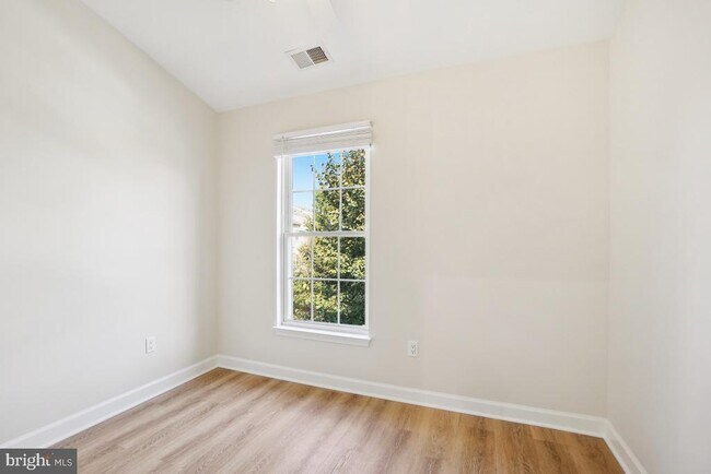 Building Photo - 4844 Lee Hollow Pl