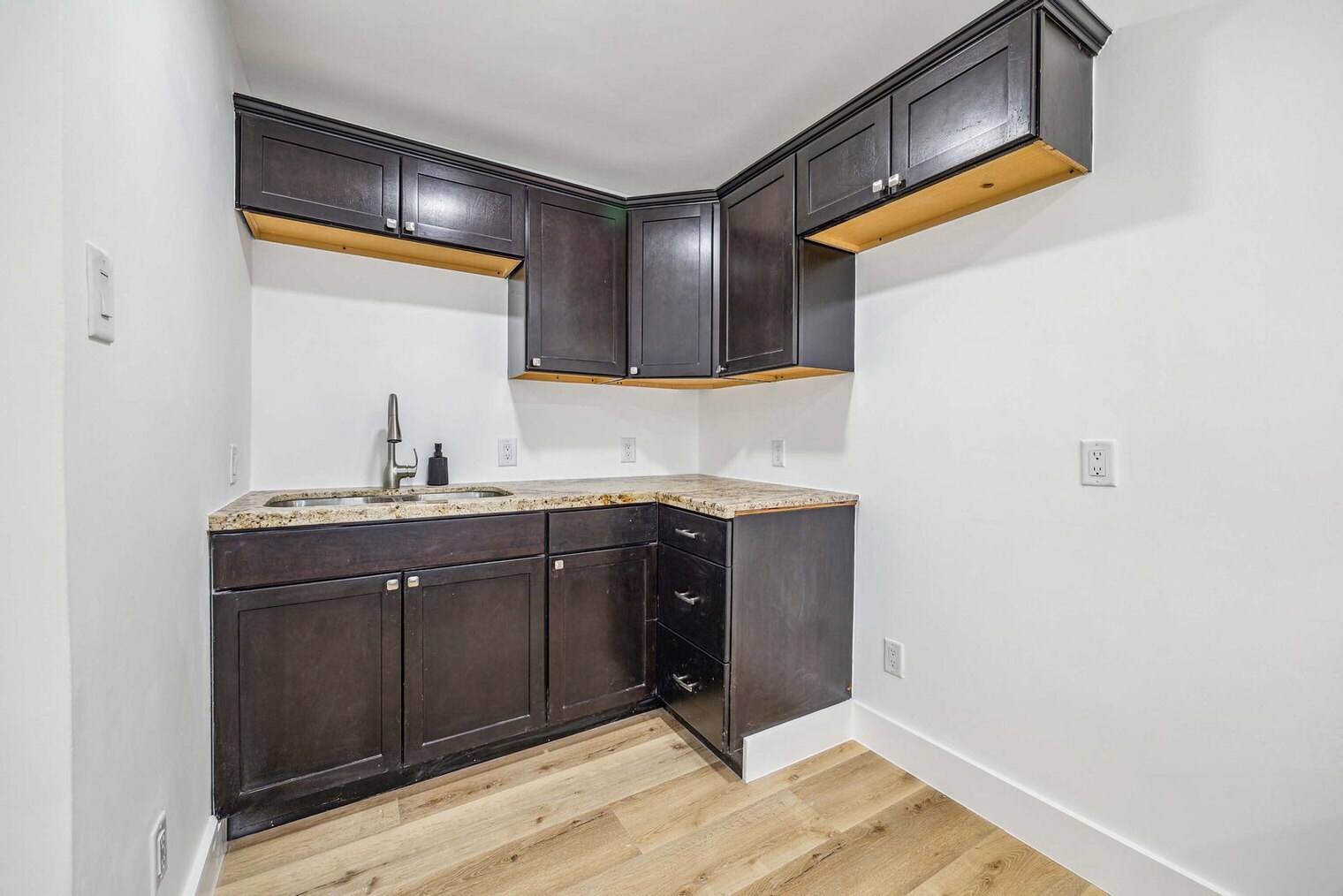 Building Photo - 5631 Cerritos Dr