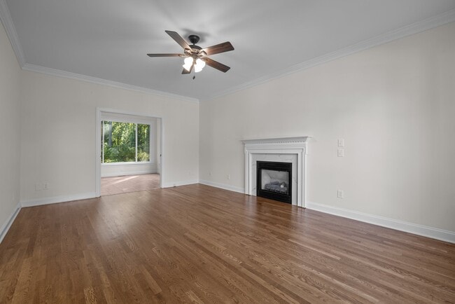 Building Photo - 2406 Flints Pond Cir