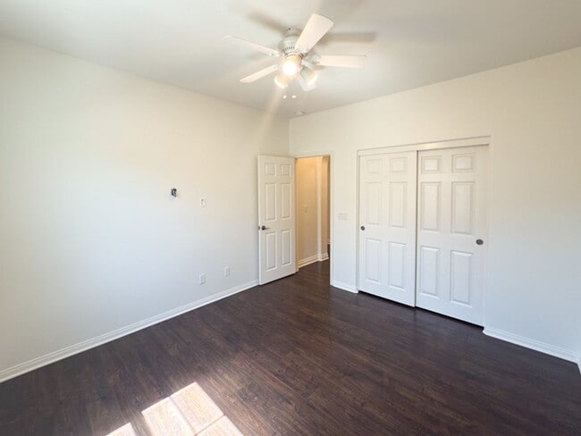 Building Photo - ~Temecula's Wolf Creek Community~ Beautifu...