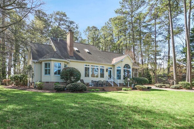 Building Photo - 14279 Eastfield Dr