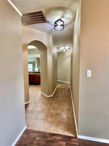 Building Photo - 3313 Ocean Dr