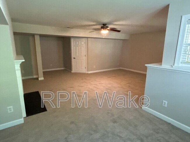 Building Photo - 1100 Kirkeenan Cir