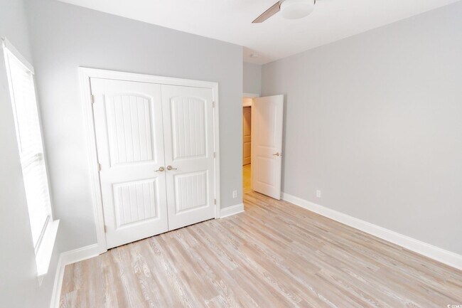 Building Photo - 1309 Painted Tree Ln