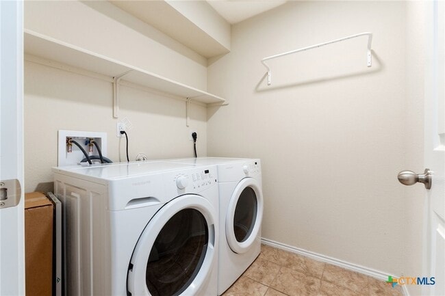 Building Photo - 1502 Shim's Blvd