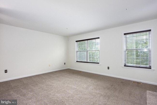 Building Photo - 4406 Lieutenant Lansdale Pl