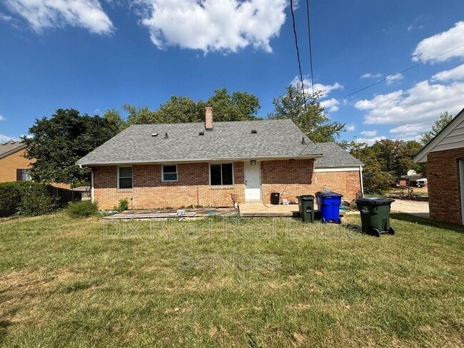 Building Photo - 1113 James Rd