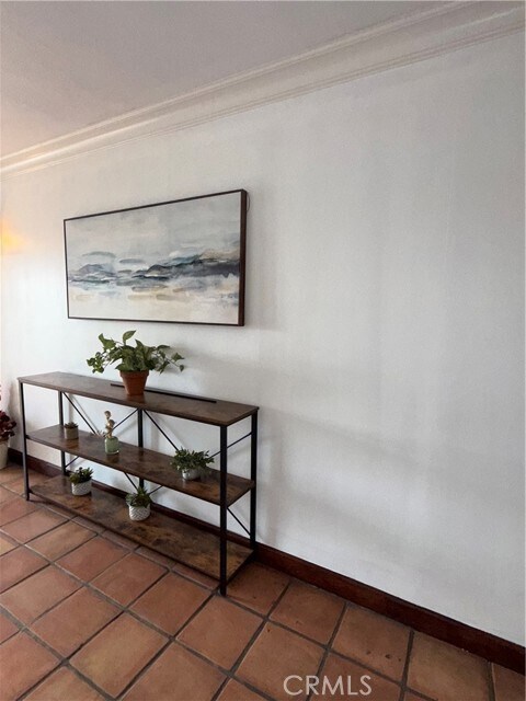 Building Photo - 9031 Phyllis Ave