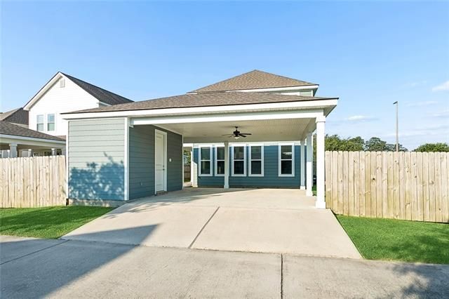 Building Photo - 1125 River Chase Dr