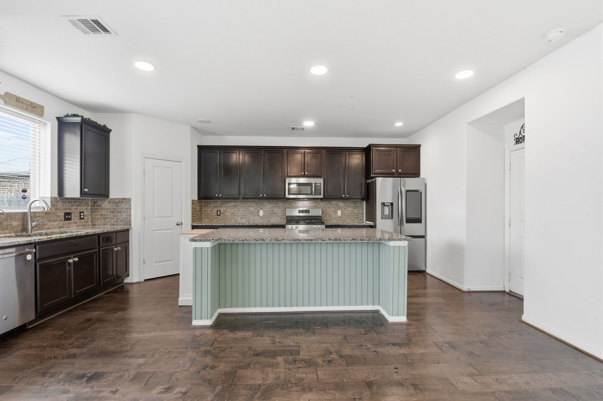 Building Photo - 1414 New Urban Way