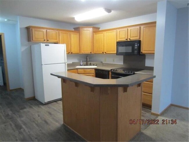 Building Photo - 12806 43rd St NE