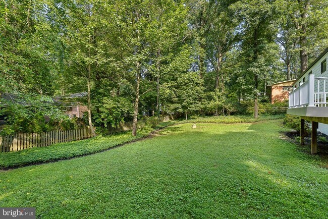 Building Photo - 6353 Crosswoods Dr