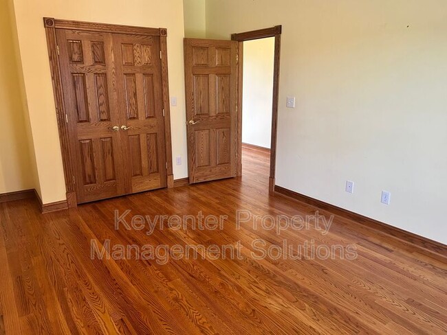 Building Photo - 33 Hodge Farm Ln