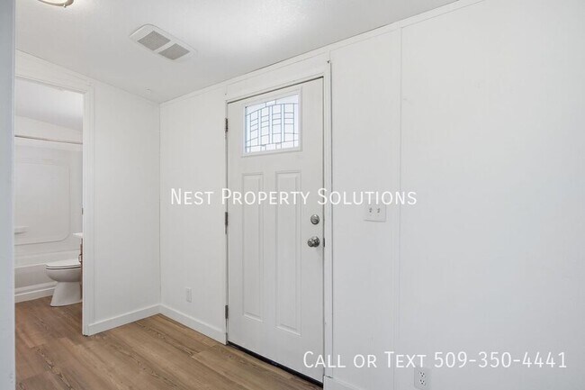 Building Photo - 15824 WA-262