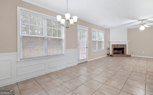 Building Photo - 1393 Glenover Way