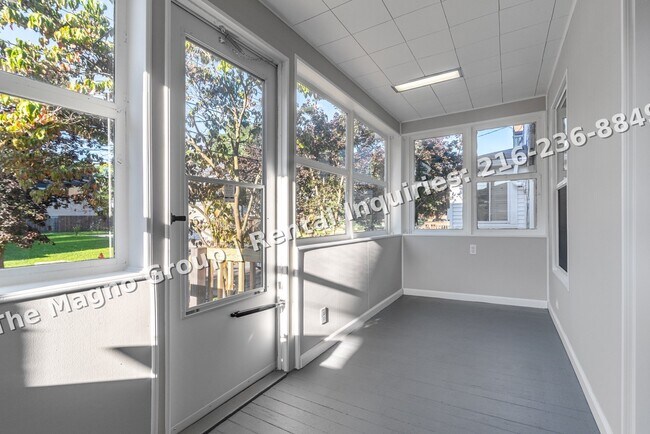Building Photo - 312 Upland Ave