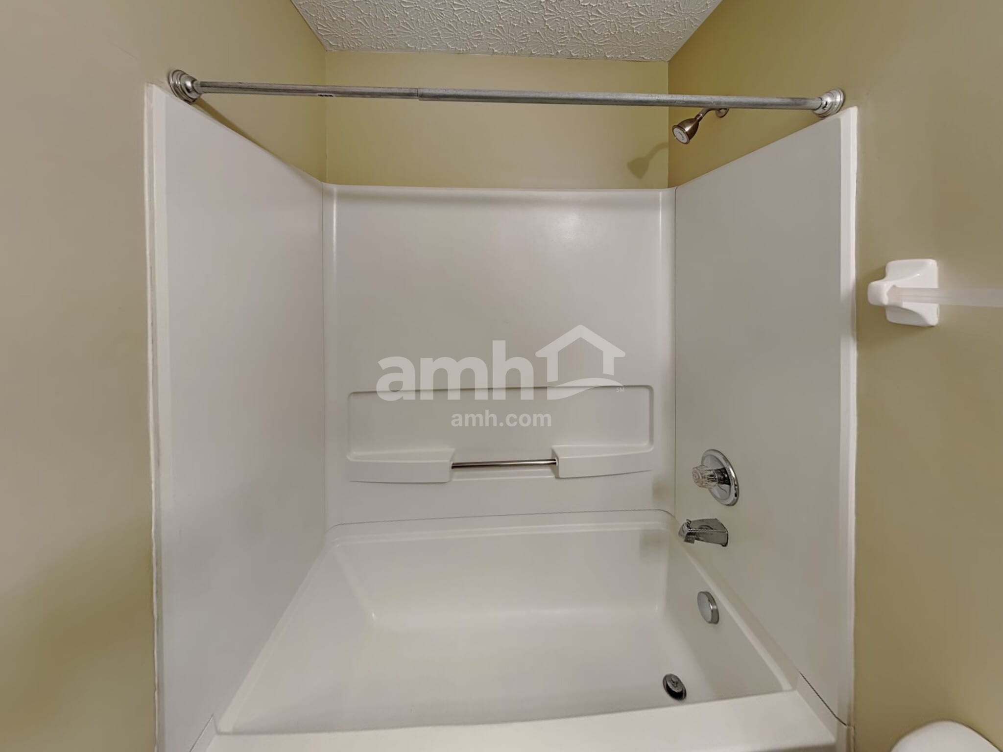 Building Photo - 7901 Chapel Stone Rd