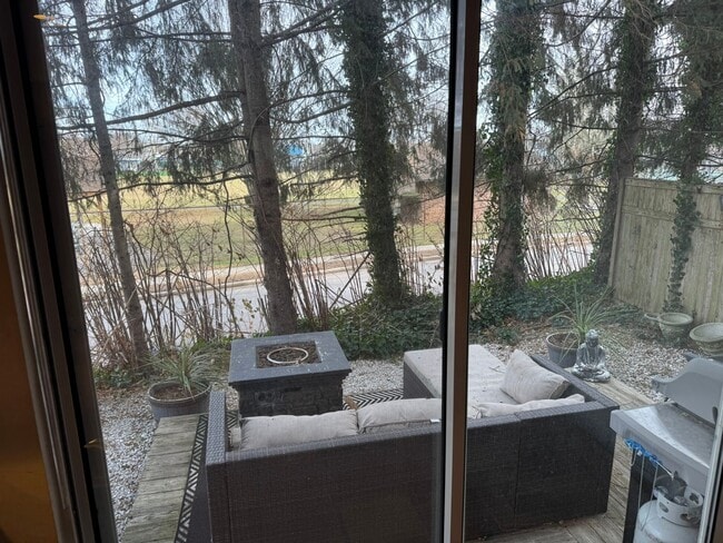 Building Photo - 7 B Orchard Beach Rd