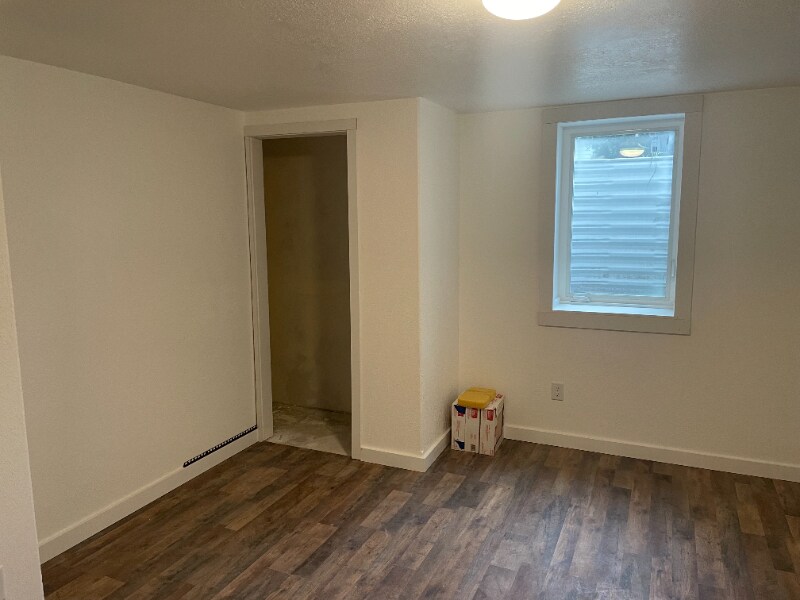 Building Photo - 2145 S 11th St W