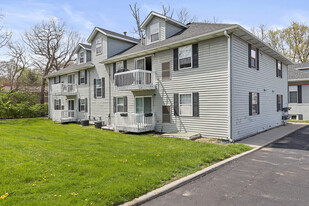 Building Photo - Rickett Road Apartments