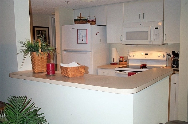 Building Photo - 1885 Florida Club Dr