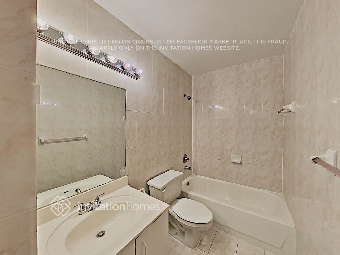 Building Photo - 4500 SW 154th Pl