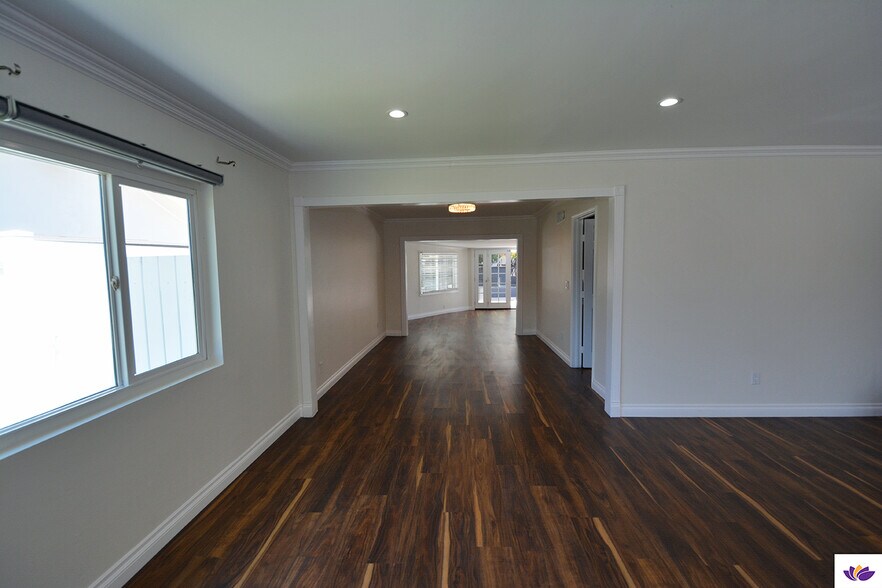 Building Photo - 23701 Bessemer St
