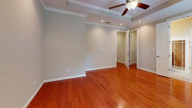 Building Photo - 1114 Ruea St