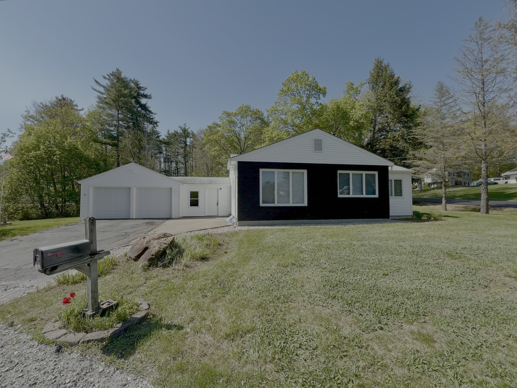 Building Photo - 152 Woodland Ave