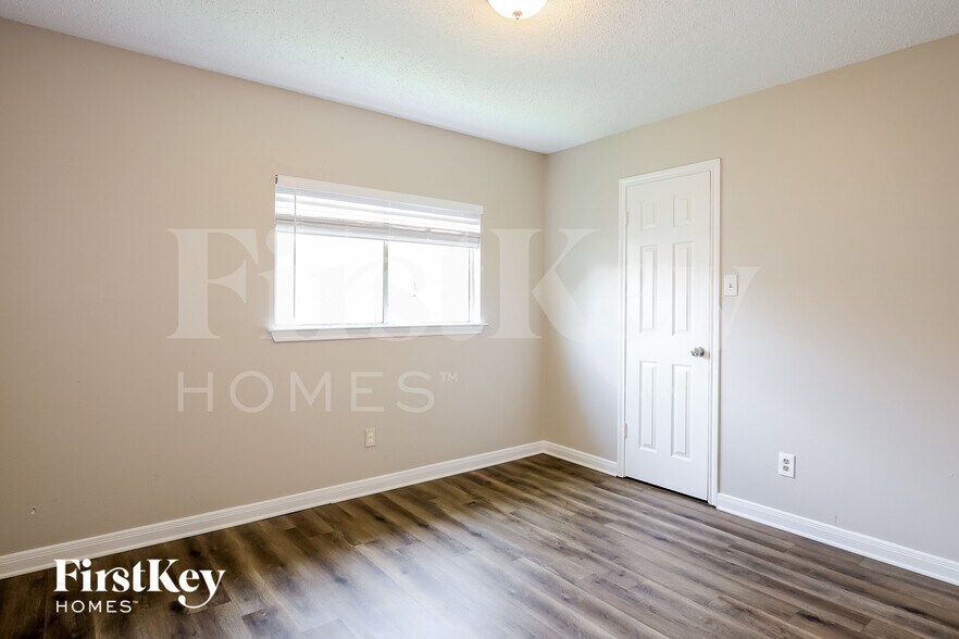 Building Photo - 5415 Colton Creek