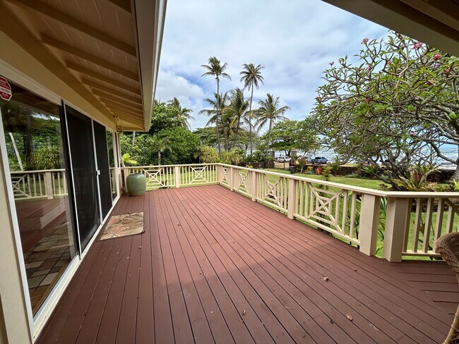 Building Photo - $2500 off 1st Months Rent!! Furnished 3 Bedroom 3 Bath Ocean View Home
