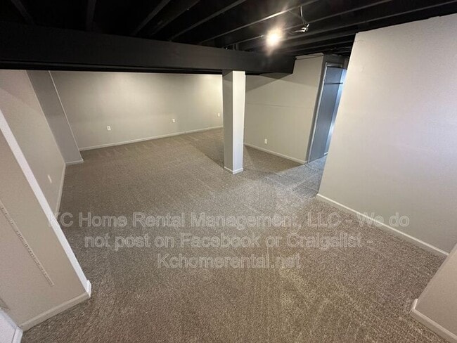 Building Photo - 7318 James A Reed Rd