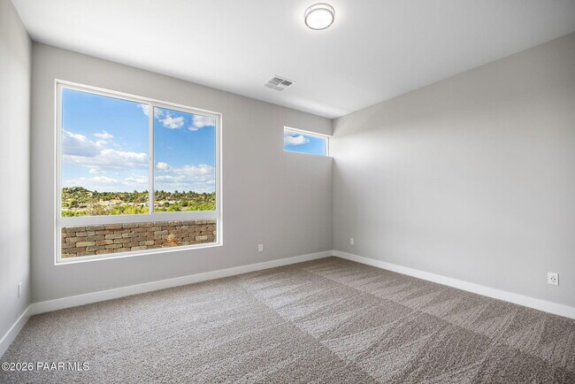 Building Photo - 1340 Rockwood Dr