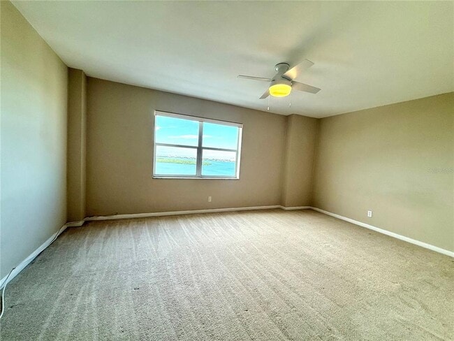 Building Photo - 7200 Sunshine Skyway Ln S