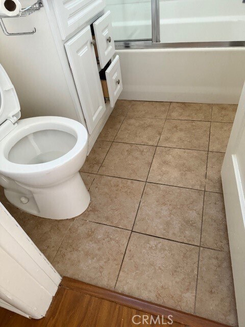 Building Photo - 2517 W 144th St