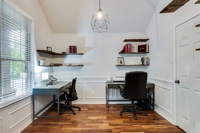 Building Photo - 1426 Gracy Dr