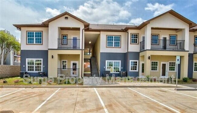 Building Photo - 13609 Pinnacle Cir W
