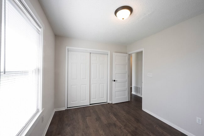 Building Photo - 1817 Austin Rd