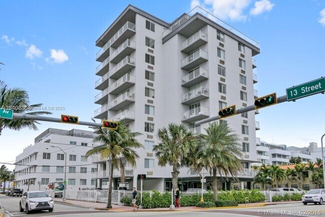 Building Photo - 1255 Collins Ave